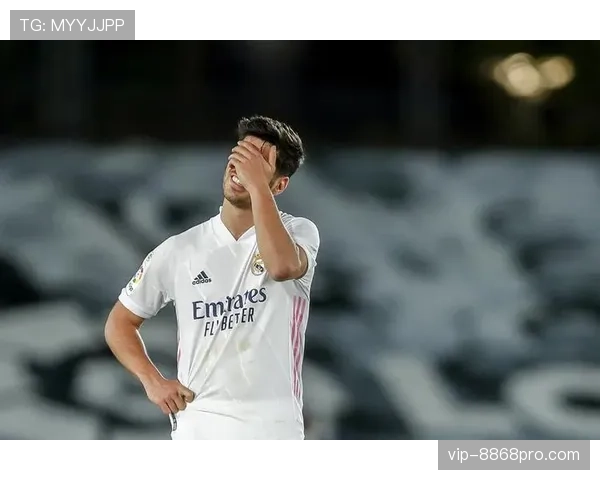 皇马中锋短缺问题持续加剧,对关键战表现造成影响 皇马中锋短缺问题持续加剧,对关键战表现造成影响